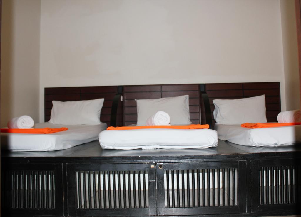 Lub Sbuy Hostel Phuket Pokoj fotografie