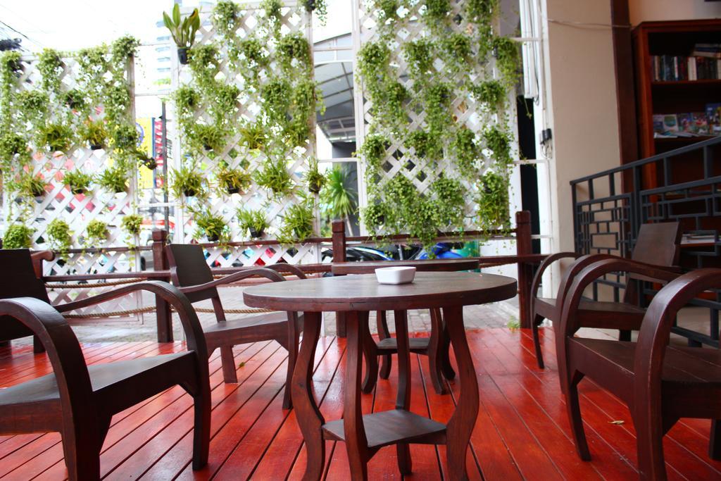 Lub Sbuy Hostel Phuket Exteriér fotografie