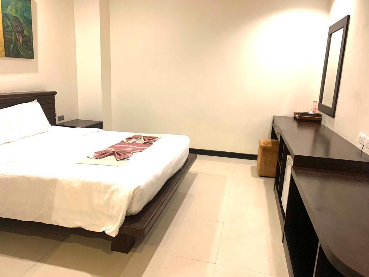 Lub Sbuy Hostel Phuket Exteriér fotografie