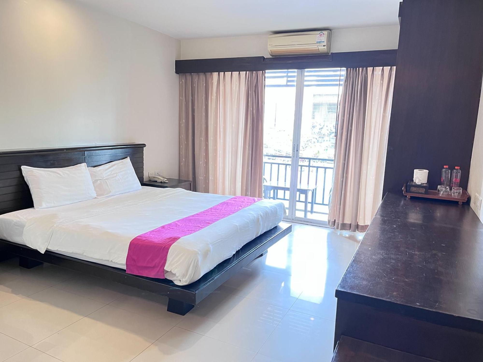 Lub Sbuy Hostel Phuket Exteriér fotografie